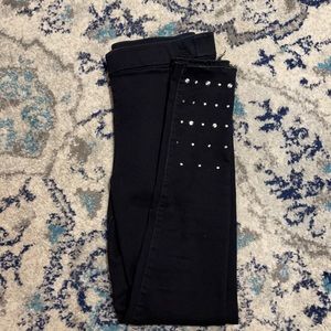 Black Pants- Jennifer Lopez